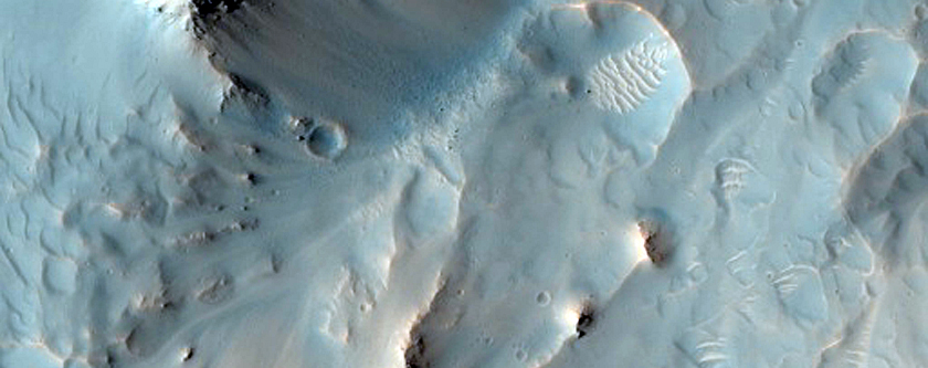 Well-Preserved Jijiga Crater South of Kasei Valles
