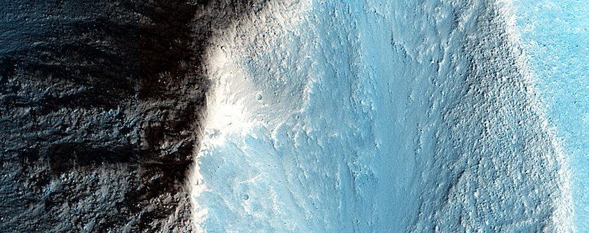 Steep Slopes of Hebes Chasma
