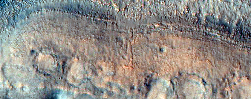 Line of Light-Toned Mounds in Acidalia Planitia
