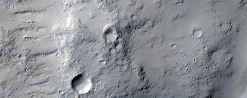 Channel in Terra Sirenum
