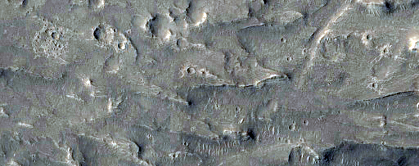 Fan-Shaped Features in Gunjur Crater
