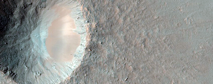 Small Fresh Crater Southeast of Meroe Patera
