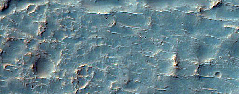 Kanaler i en krater nordst om Hellas Planitia