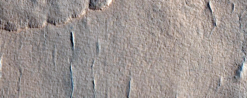 Crater Deposit in Utopia Planitia
