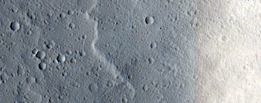 Embayed Chasm in Nilus Chaos
