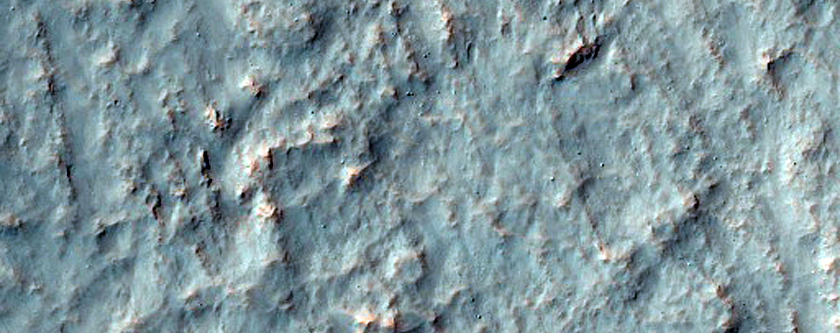 Northern Ejecta and Rays of Istok Crater
