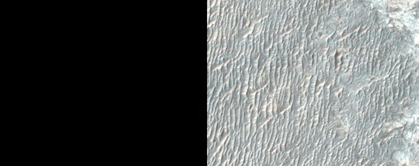 Light-Toned Surface in Valley in CTX Image 