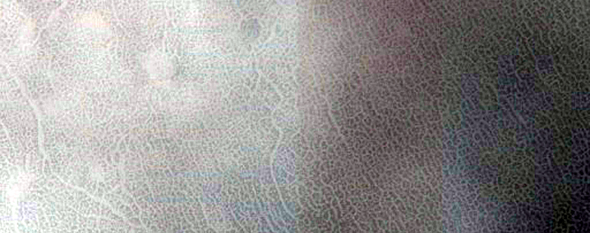 Flow Ridges on Crater Floor in Promethei Terra
