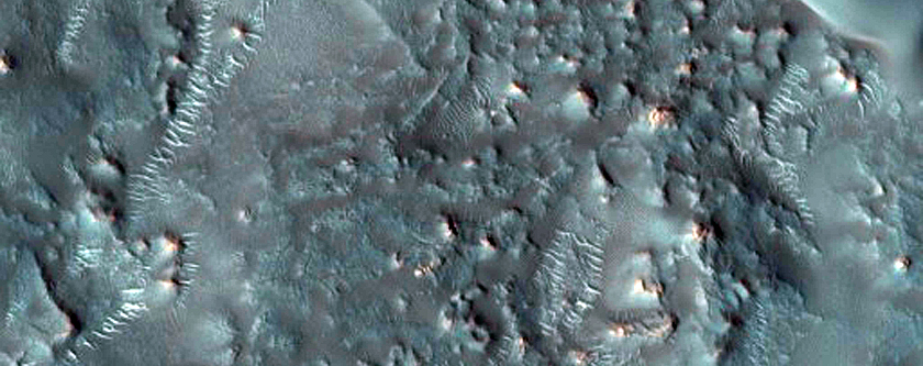 Dunes in Crater Near Nilosyrtis Mensae

