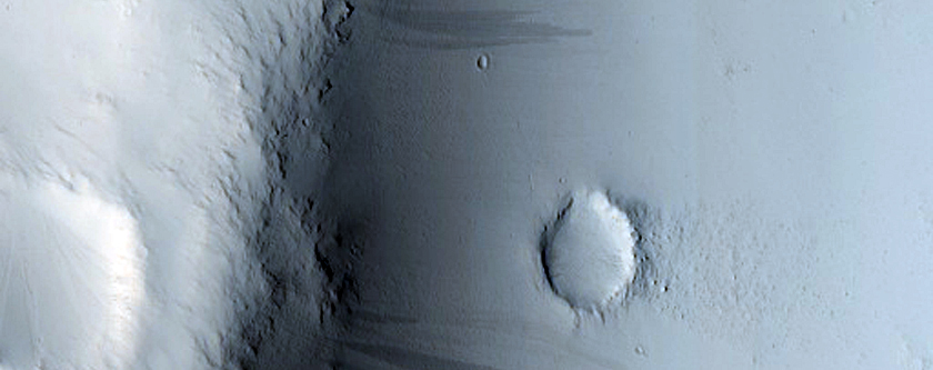 Crater in Central Arabia Terra
