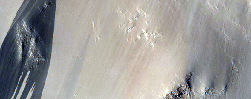 Large Dark Slope Streak in Crater in Arabia Terra Region