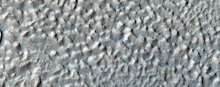 Crater Rim and Floor Deposits
