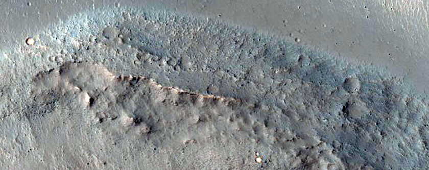 Fresh Crater in Sinai Planum
