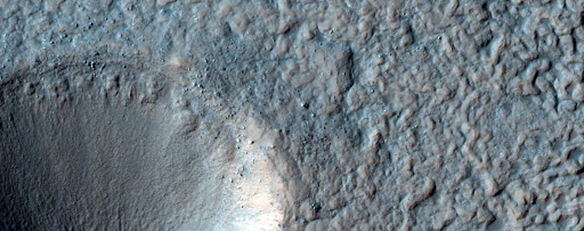 Fresh Small Crater in Icaria Planum
