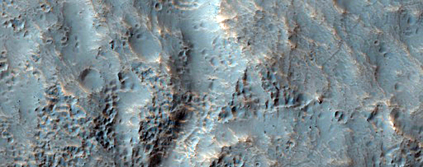 Crater Ejecta in Terra Sirenum
