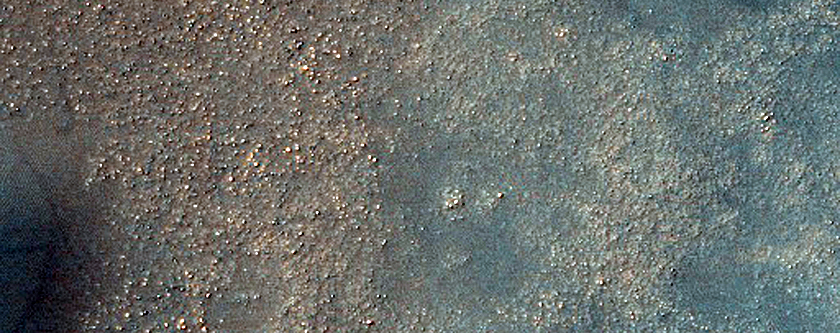 Dunes on Floor of Kuiper Crater