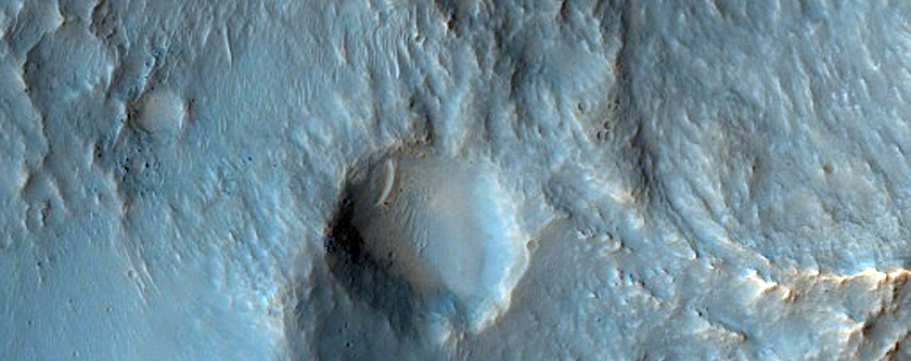 Gullies in Crater in Terra Cimmeria