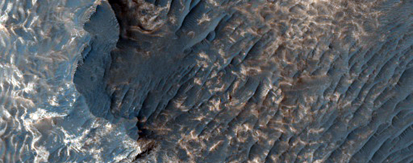 Light Toned Deposit in Aureum Chaos