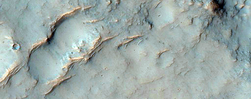 Terrain in Terra Sirenum
