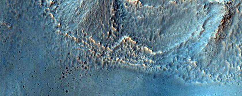 Gullies in Crater in Terra Cimmeria