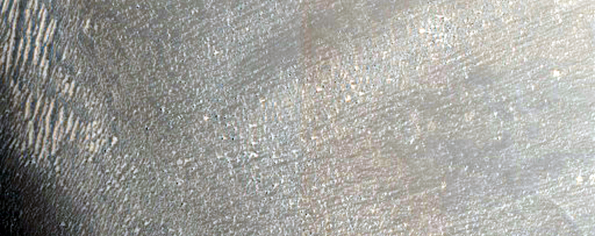 Eine Kette von Gruben in Noctis Labyrinthus
