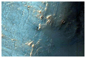 Light-Toned Deposit in Noctis Labyrinthus Hills

