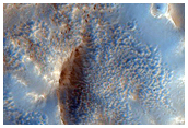 Possible Channel in Northern Arabia Terra
