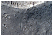 Well-Preserved 1-Kilometer Impact Crater
