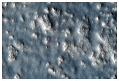 Streaked Lyot Crater Ejecta
