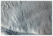 Impact Crater on Mound in Utopia Planitia
