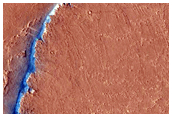 Possible Release Fault to Outlying Fault of Cerberus Fossae
