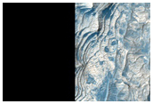 Layers Near Western Edge of Schiaparelli Crater
