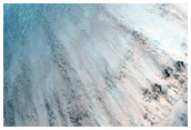 Well-Preserved 2-Kilometer Crater Over Bedrock
