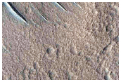 Layers on Floor of Noctis Labyrinthus