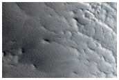 Layers in Nilosyrtis Mensae