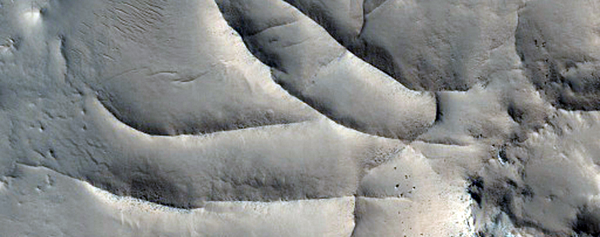 Tangle of Ridges North of Baldet Crater
