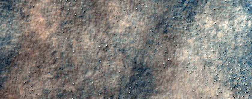 Dunes in Southern Mid-Latitude Crater
