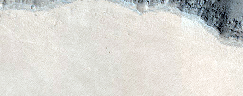 Noctis Labyrinthus
