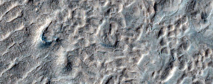 Koryta i spąg starożytnego krateru uderzeniowego