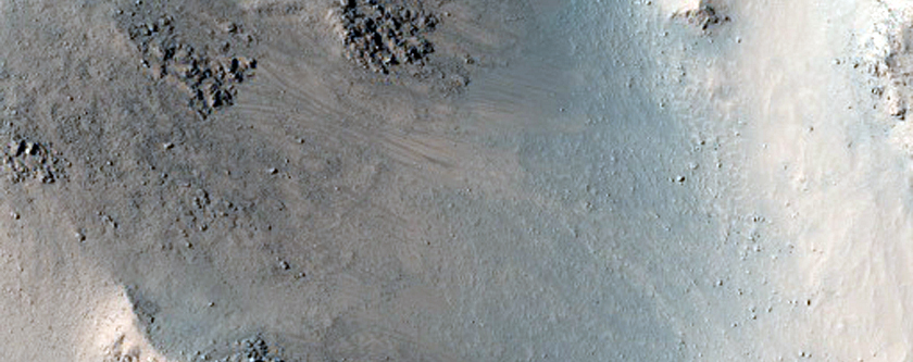 Well-Preserved Crater in Terra Cimmeria