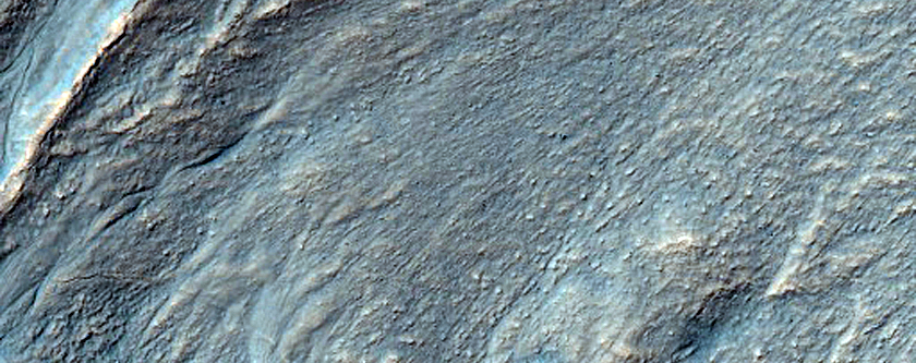 Gullies on Crater Wall
