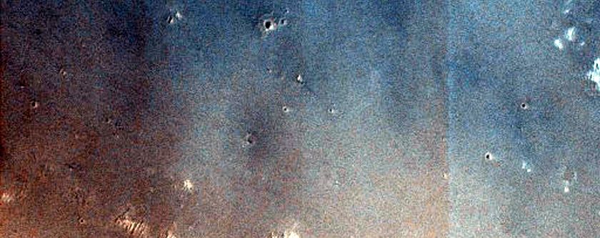 Crater Rim in Sinus Meridiani Region