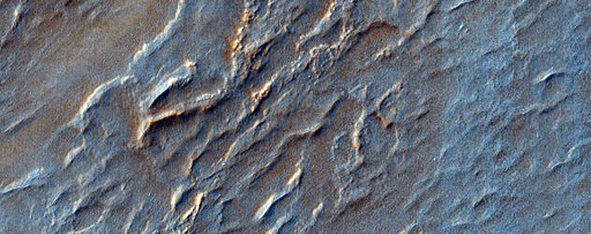 Stratified Fan Material in Baltisk Crater
