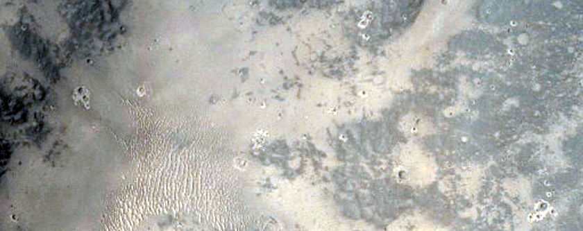 Well-Preserved 6-Kilometer Impact Crater
