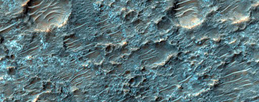 Possible Exposed Bedrock on Crater Floor
