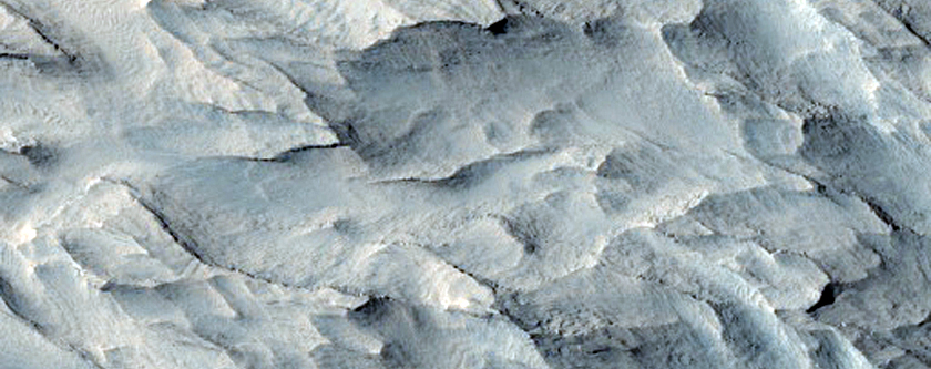 Possible Unconformity in Interior Layered Deposit
