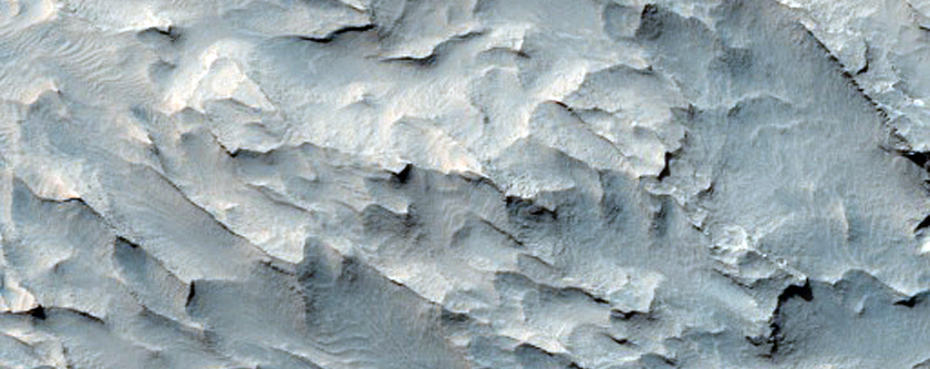 Possible Unconformity in Interior Layered Deposit
