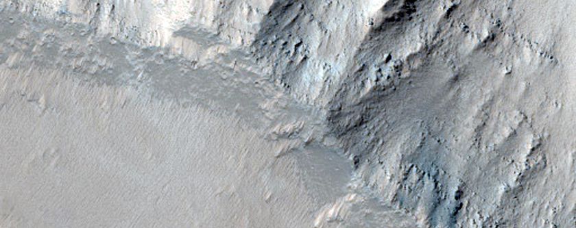 Slopes in Noctis Labyrinthus