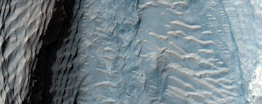 Fan Material at an Alcove on Southwestern Aeolis Mons
