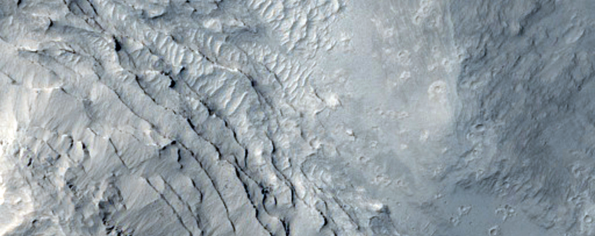 Layers Exposed along Mesa in Aeolis Planum
